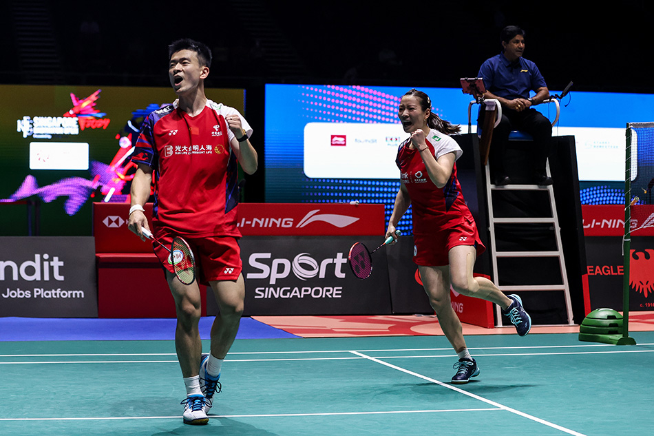 YONEX ヨネックス バドミントンルネサス 再春館製薬所 垣岩令佳 選手 8 YONEX ヨネックス バドミントンルネサス 再春館製薬所 垣岩令佳